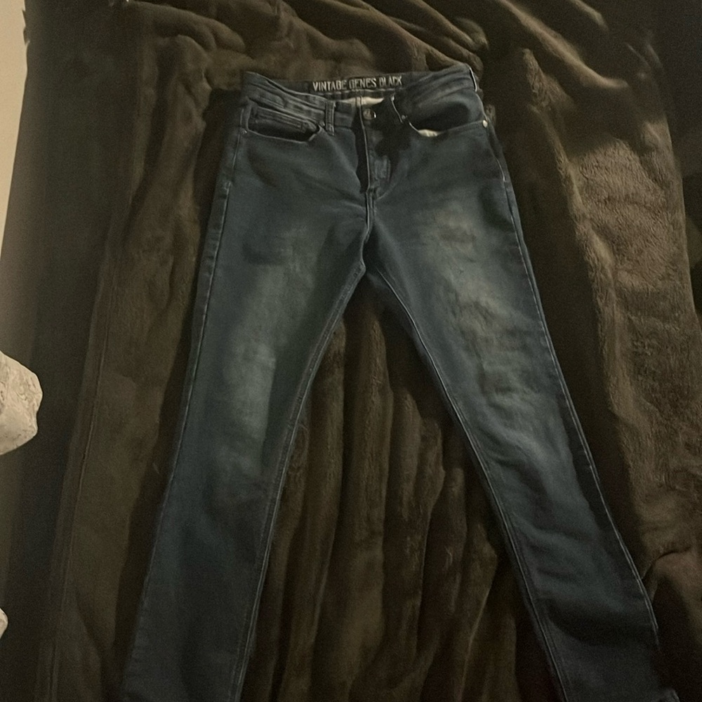 Blue Jeans
Slim Fit